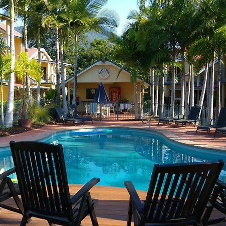 At Beach Court Holiday Villas Airlie Beach Kültér fotó