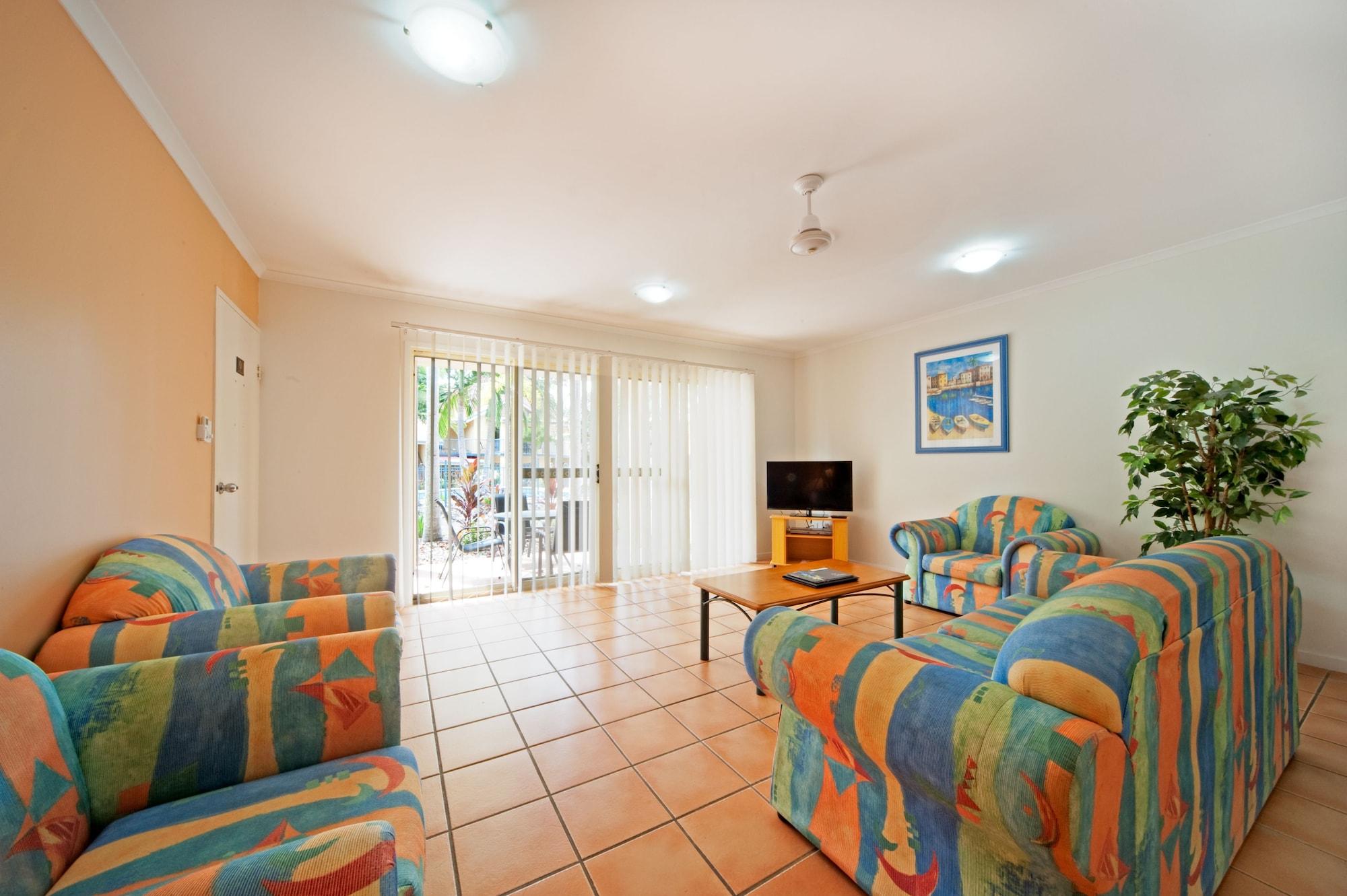 At Beach Court Holiday Villas Airlie Beach Kültér fotó